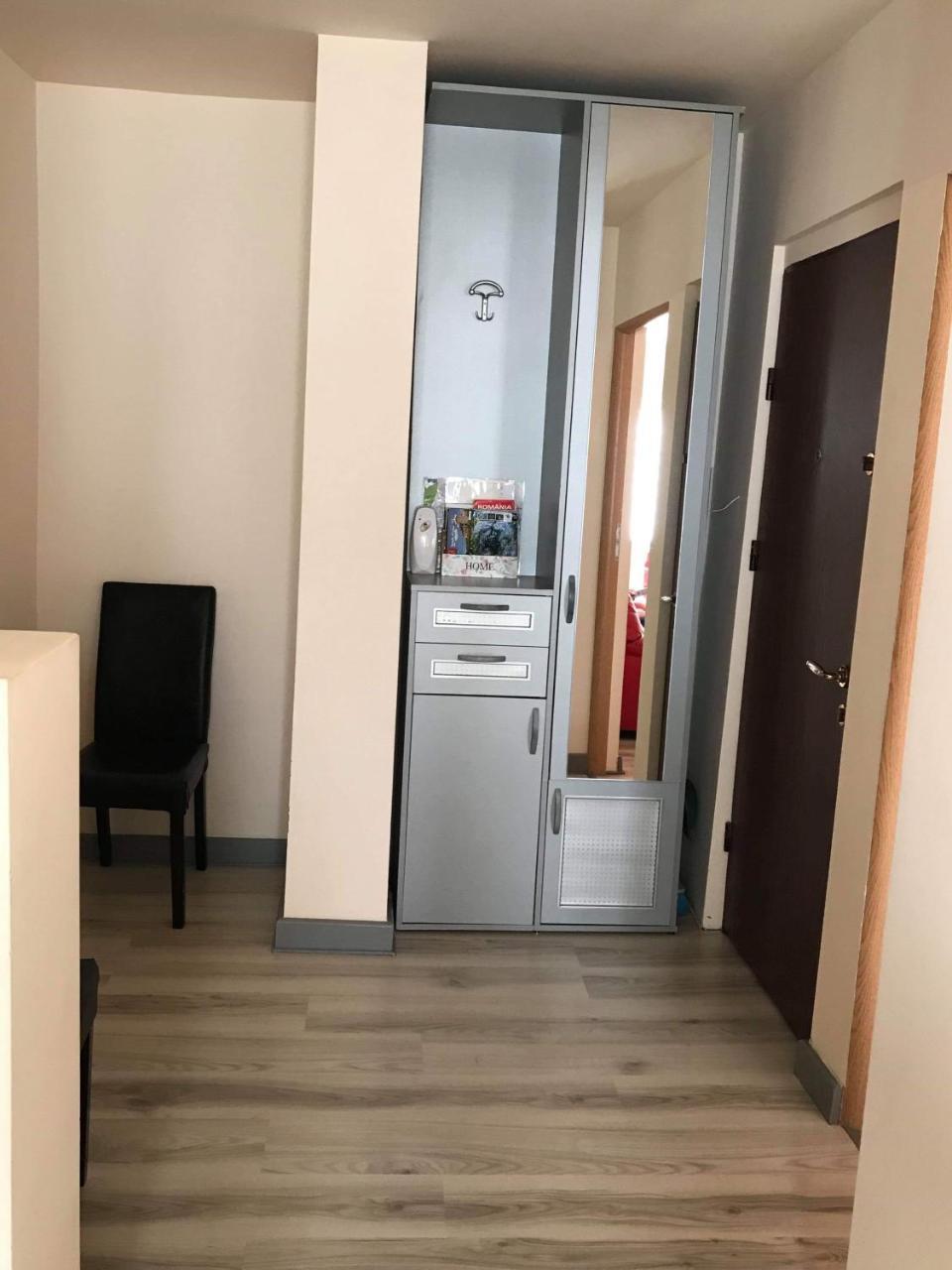 Boulevard Apartment Oradea Buitenkant foto